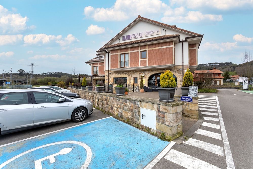 Hotel Valle de Cabezón 1