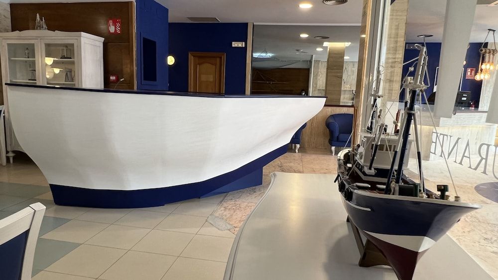 Hotel Arha Santoña 3