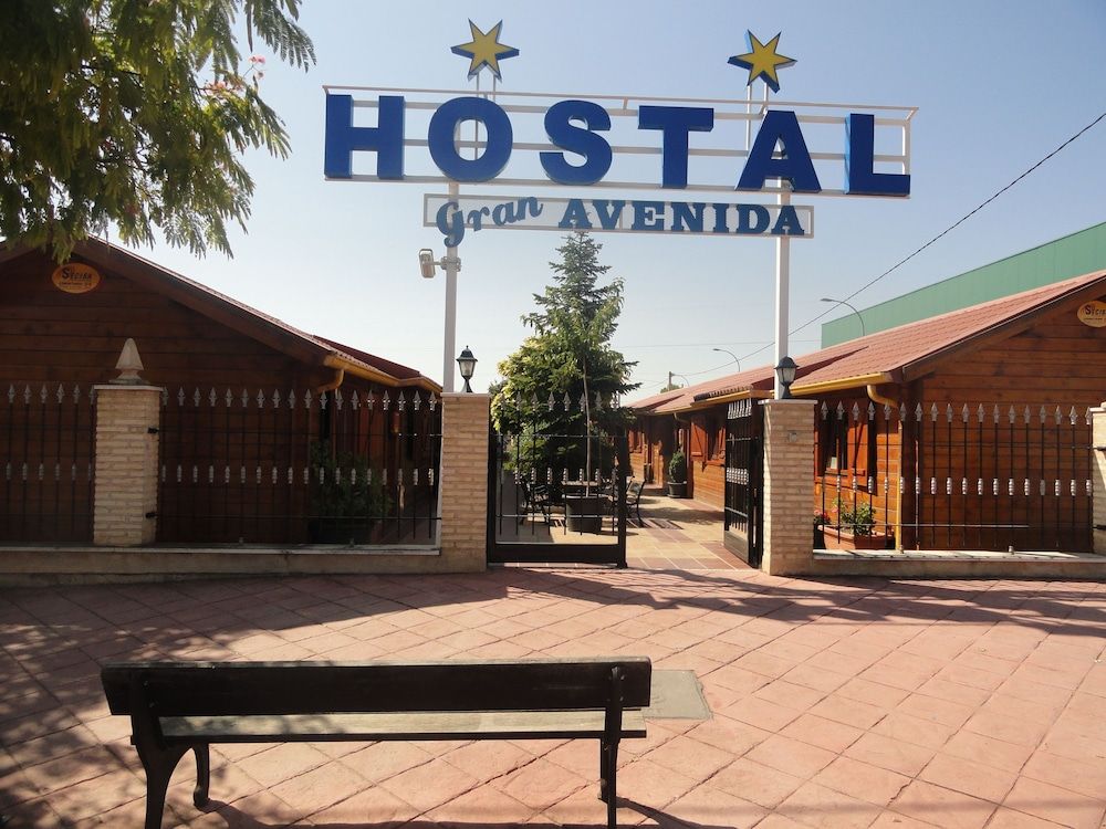 Hostal Gran Avenida 1