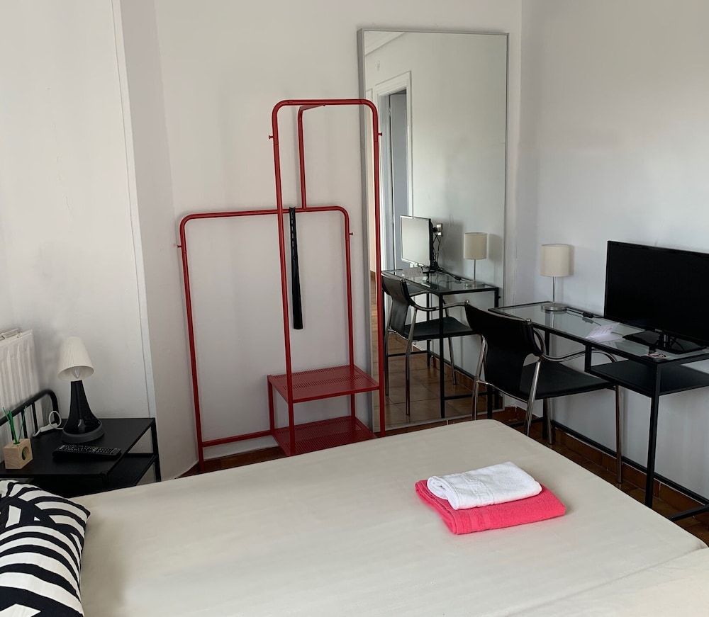 Restaurante y Hotel Puerta de Aranda 2