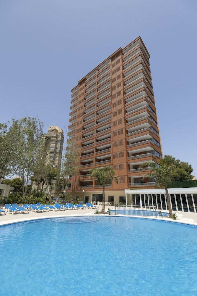 Aparthotel BCL Levante Lux 1