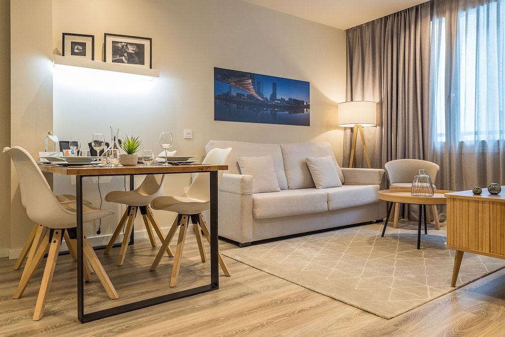Bilbao City Center by abba Suites 1