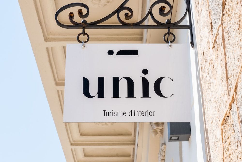 Unic - Turisme d'interior 1