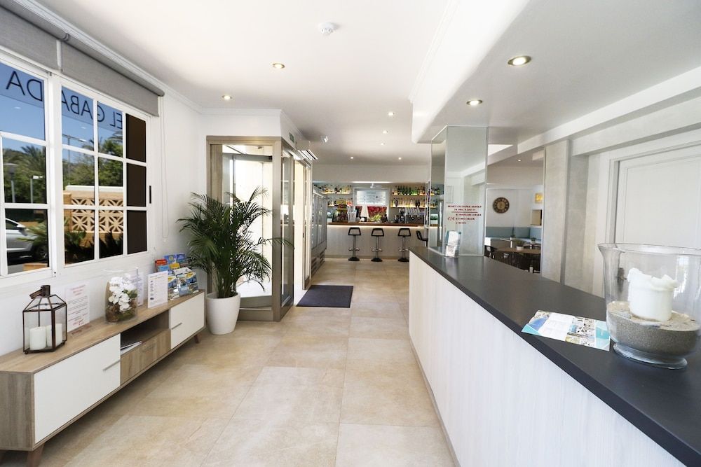 HR Gil - Adults Only 3