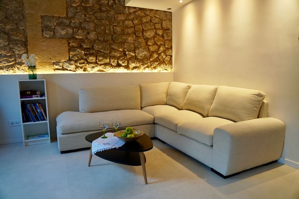 Marton Hotel Valldemossa - Adults Only 2