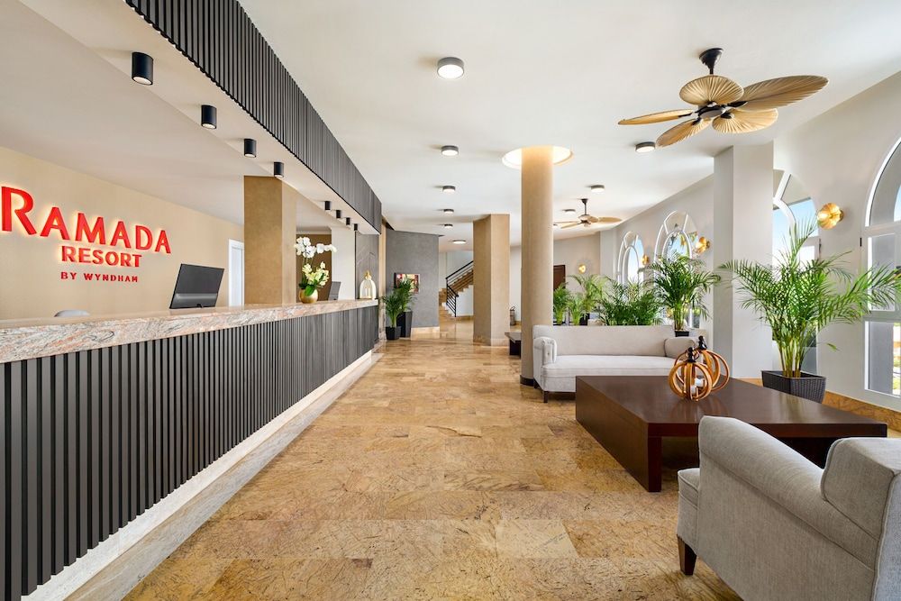 Ramada Resort by Wyndham Puerto de Mazarron -1 estrellas en Puerto de Mazarrón