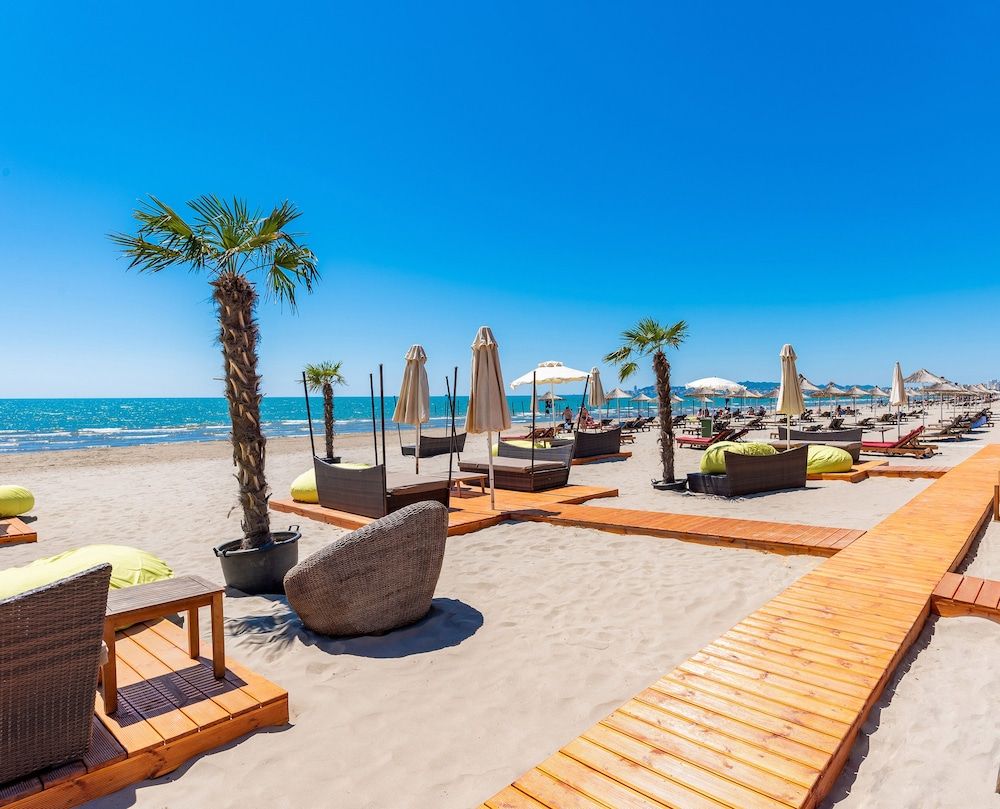 🧡✈️ Durres, a Riviera Albanesa: Voos diretos desde Lisboa e Porto + Hotel 4* Tudo Incluído + Transferes | Albânia