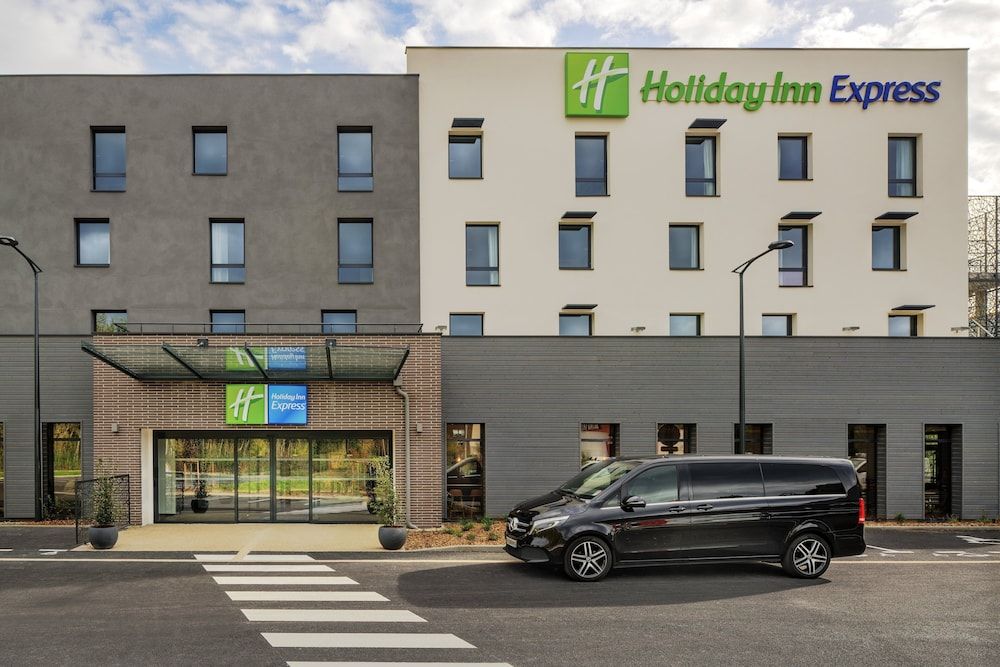 Holiday Inn Express Marne La Vallee Val D Europe, an IHG Hotel 3 estrelas em Bailly-Romainvilliers