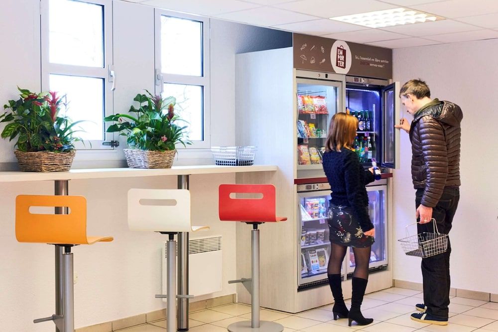 Premiere Classe Marne La Vallee - Saint Thibault des Vignes 3