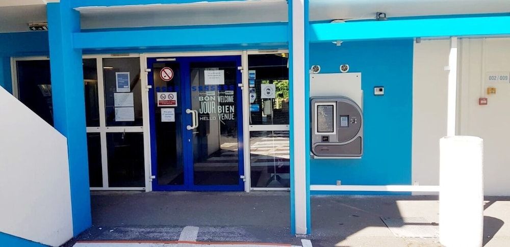 Kyriad Direct Poitiers - Gare du Futuroscope 2