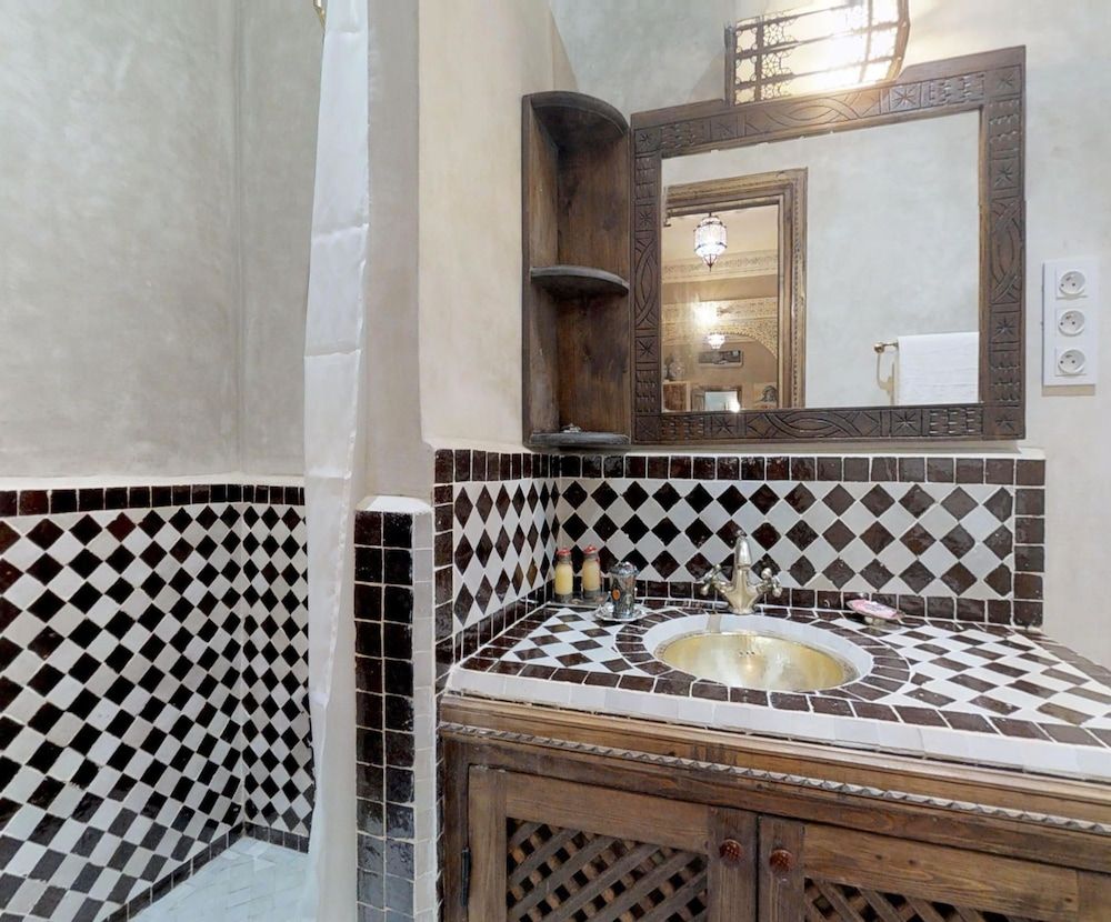 Riad Abaka by Ghali 3
