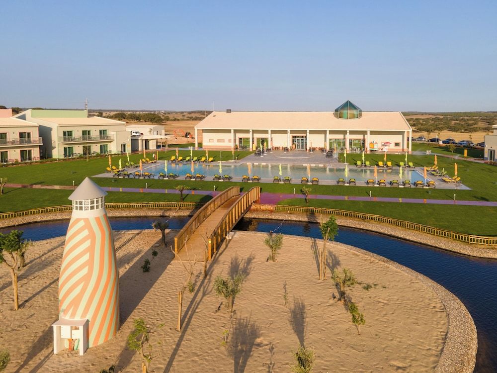 🎆 Fim de Ano no Alentejo! Hotel 4* para diversão em Família e Pacote de Reveillón incluído | Beja
