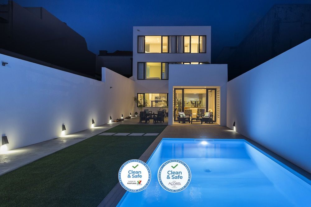 Praia de Santos Exclusive Villa Açores 1