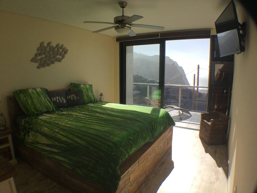 Guesthouse The View - Adults Only -1 estrelas em Ribeira Brava