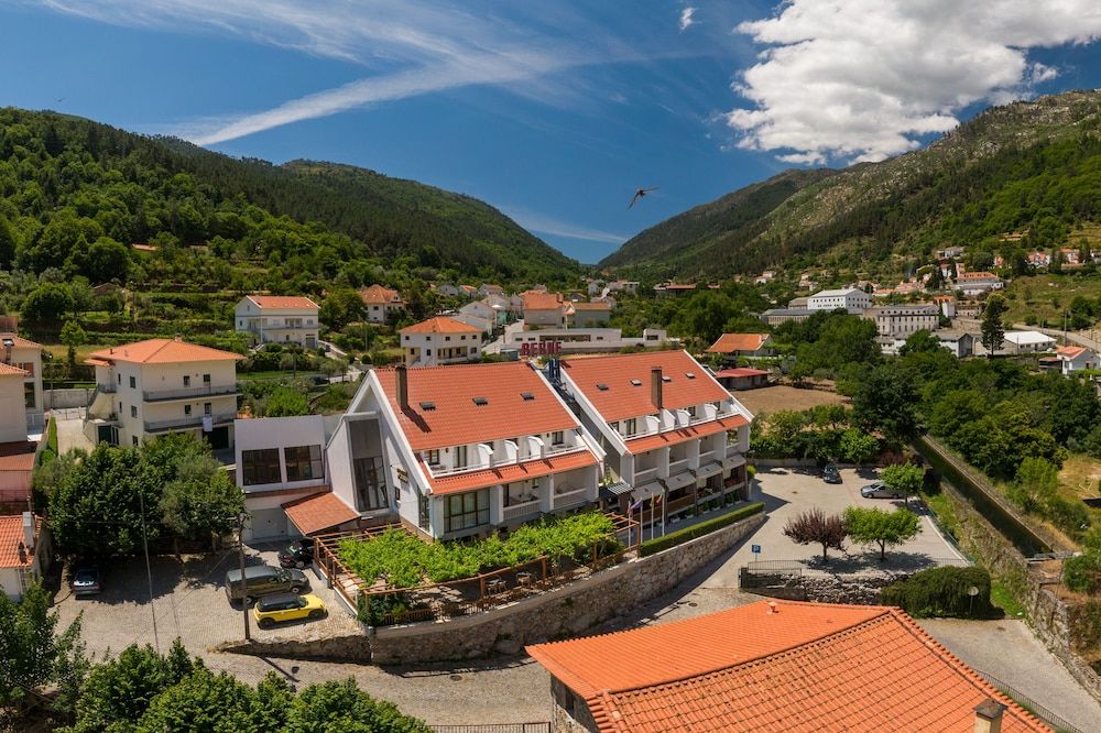 Hotel Berne 3 estrelas em Manteigas