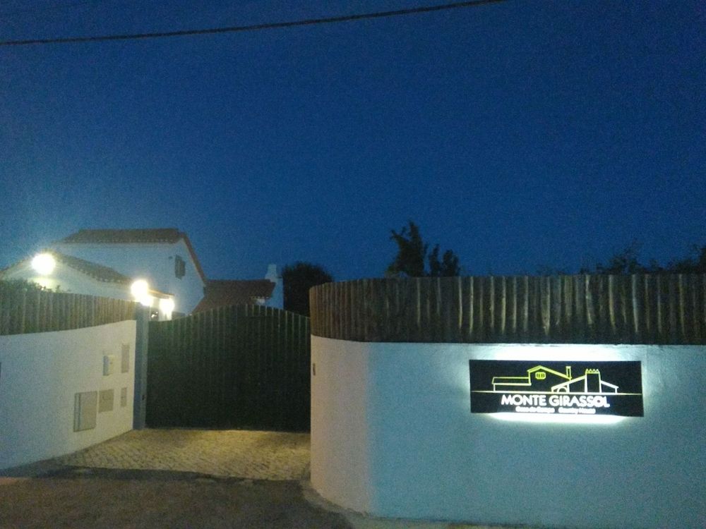 Monte Girassol - The Lisbon Country House! 2