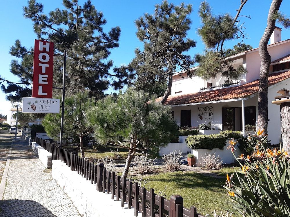 Hotel Verde Pinho 2 estrelas em Marinha Grande