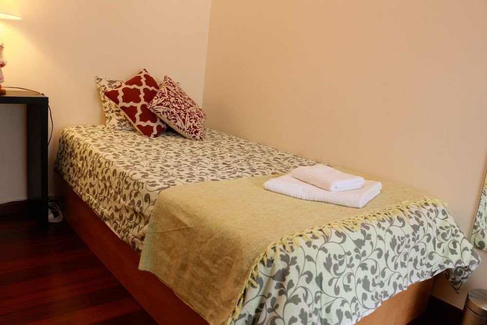 Casas da Avenida e do Pico 3