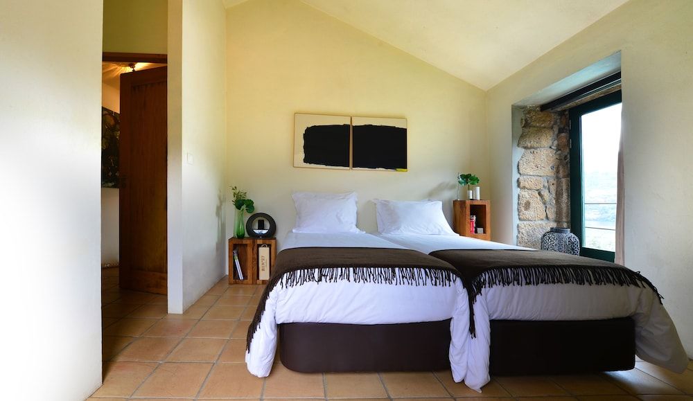 Casas de Pousadouro 1043 2