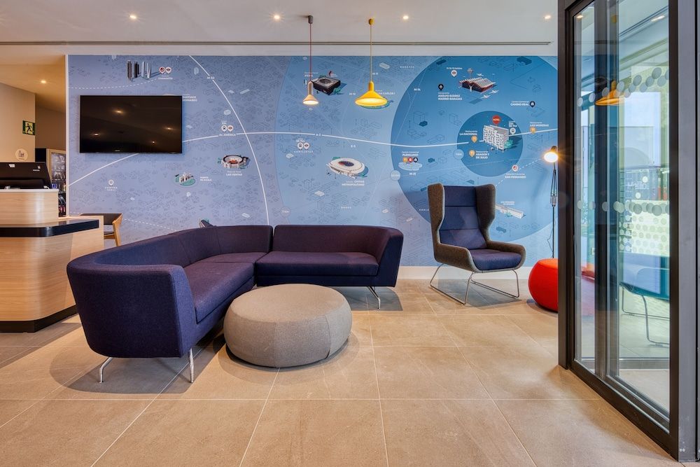 Holiday Inn Express Madrid Airport, an IHG Hotel 2