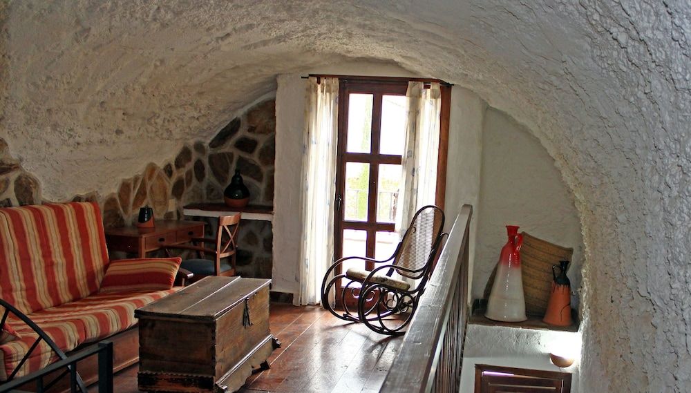 Cuevas del Tío Tobas 2