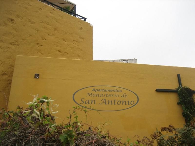 Apartamentos Monasterio de San Antonio 3