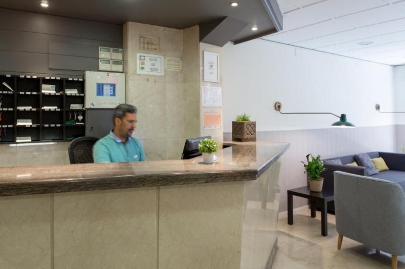 Hostal Opera Ramblas 2