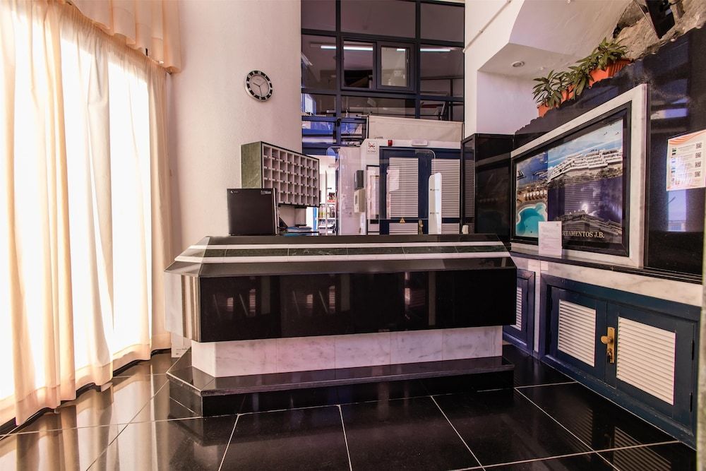 Servatur JB - Adults Only 2