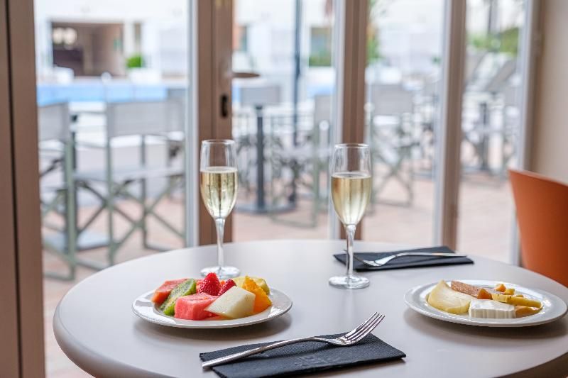 Oassium Hotel Only Adult 1