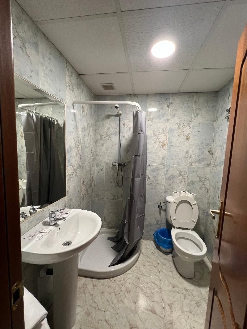 Hostal La Embajada 3