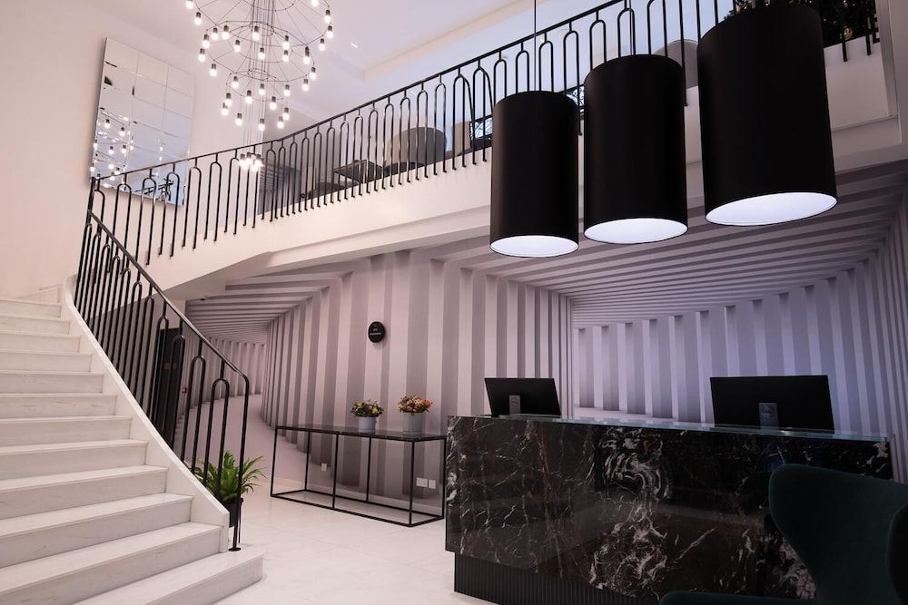 The Embassy Valletta Hotel 3