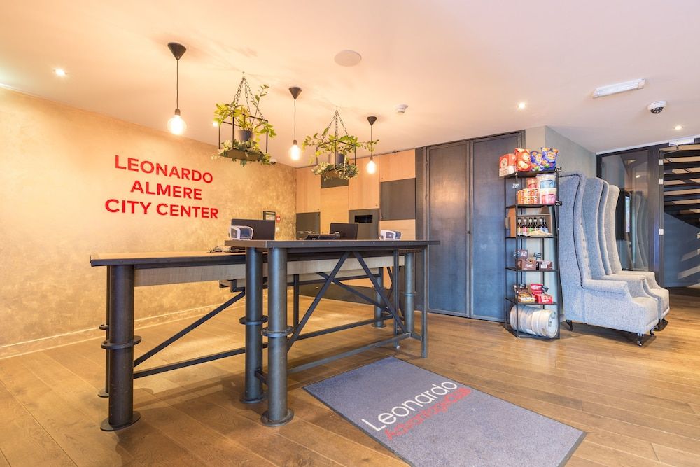 Leonardo Hotel Almere City Center 2