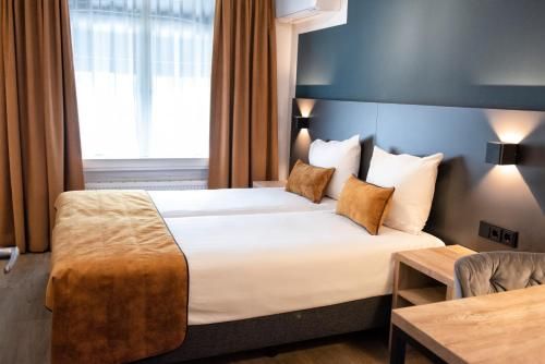 Hotel et le Cafe de Paris 3 estrellas en Apeldoorn