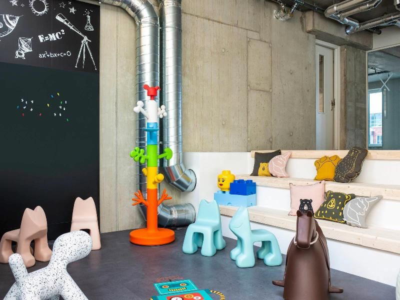 Ibis Styles Delft City Centre 2