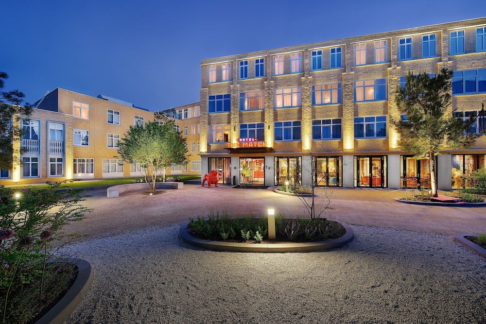 Hotel The Match 3 estrelas em Eindhoven