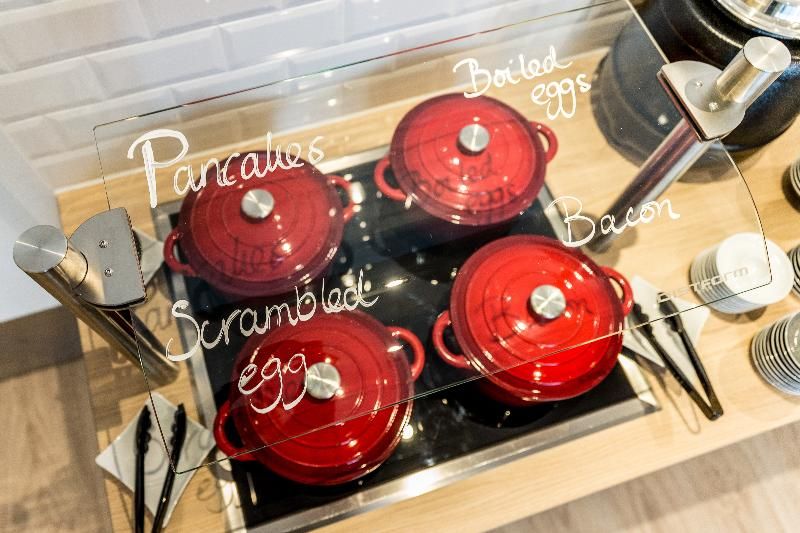 Holiday Inn - the niu, Dairy Haarlem 2