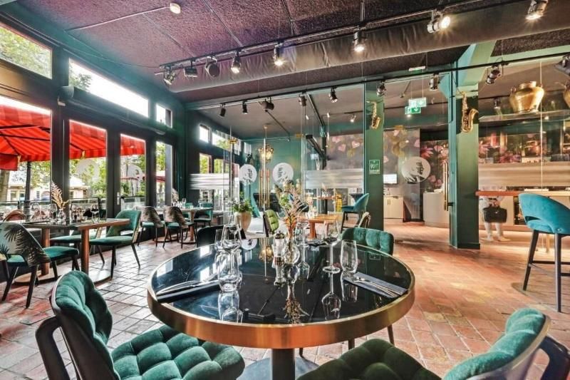 Ambassador City Centre Hotel 3