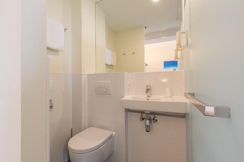 Maxhotel Amsterdam Airport Schiphol 3