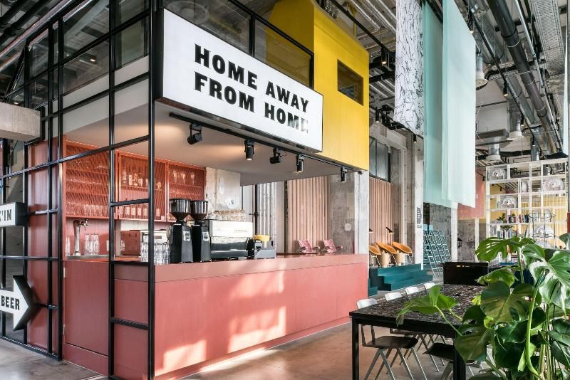 THE SOCIAL HUB  Maastricht 2