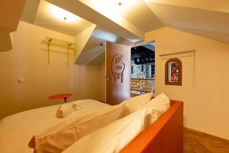 Hotel Not Hotel Rotterdam 1