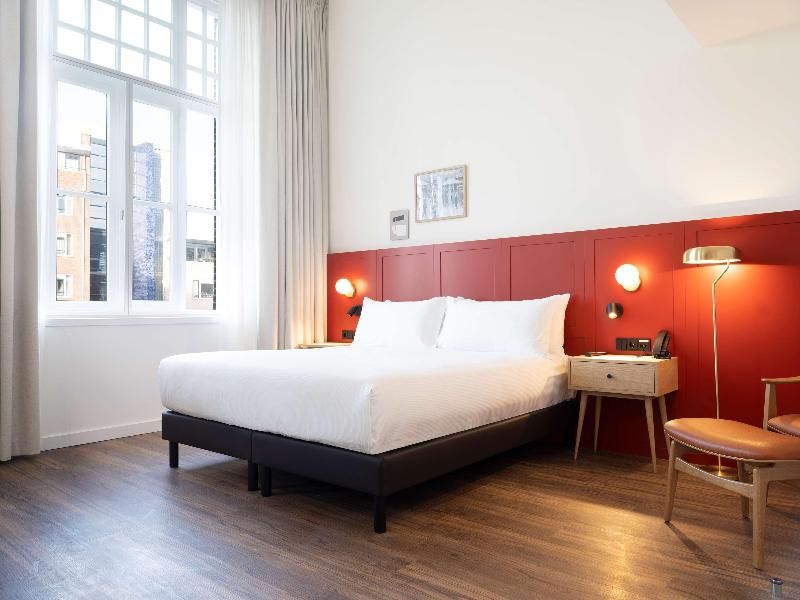 Doubletree By Hilton Sittard 2