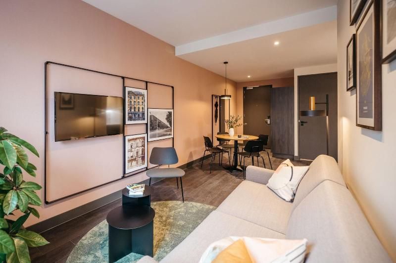 YAYS The Hague Willemspark 1