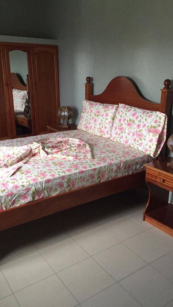 Pensão Motel Sodade 2