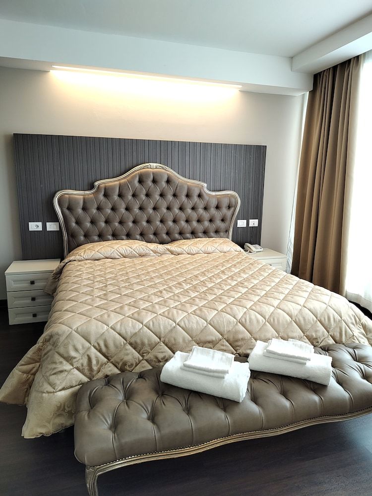 Hotel Datini 4 estrelas em Prato