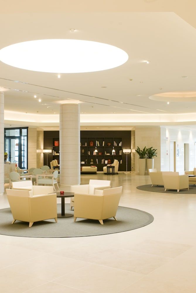 Starhotels Grand Milan 2