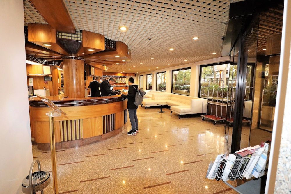 Hotel Domenichino 1