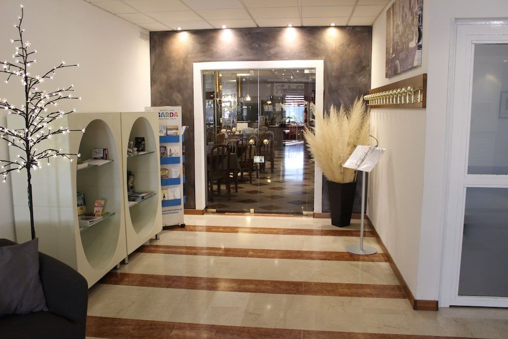 Hotel Everest Arco 3