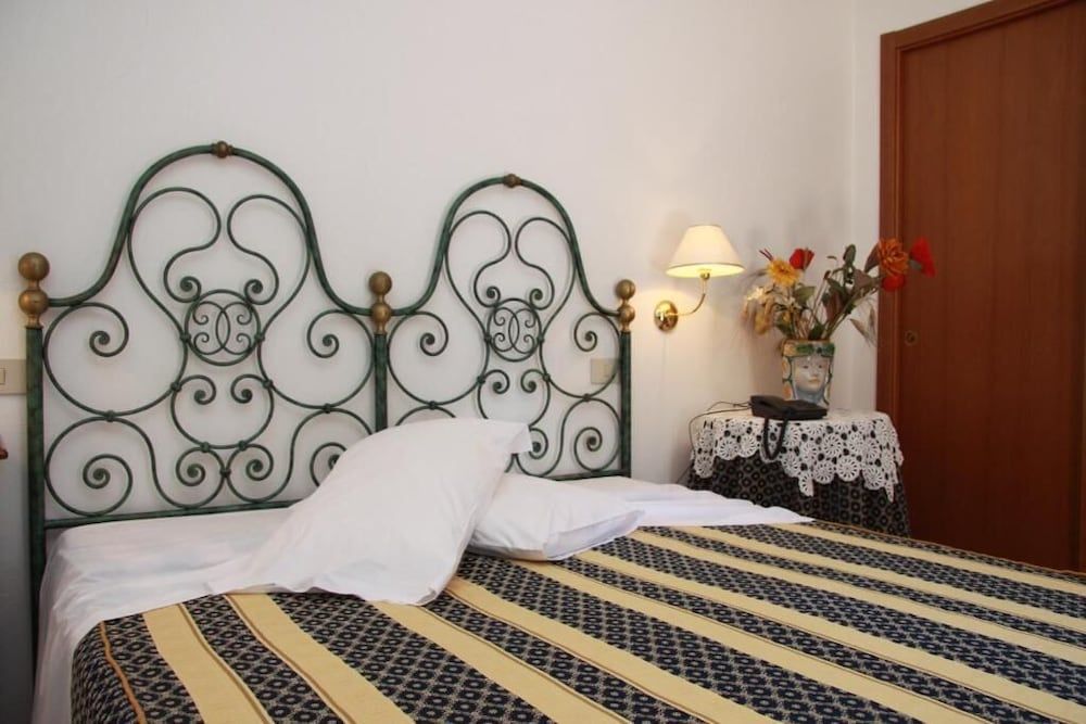 Taormina Garden Hotel 3