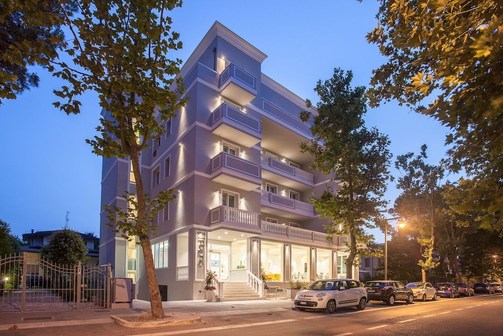 Hotel Star 3 estrelas em Cesenatico