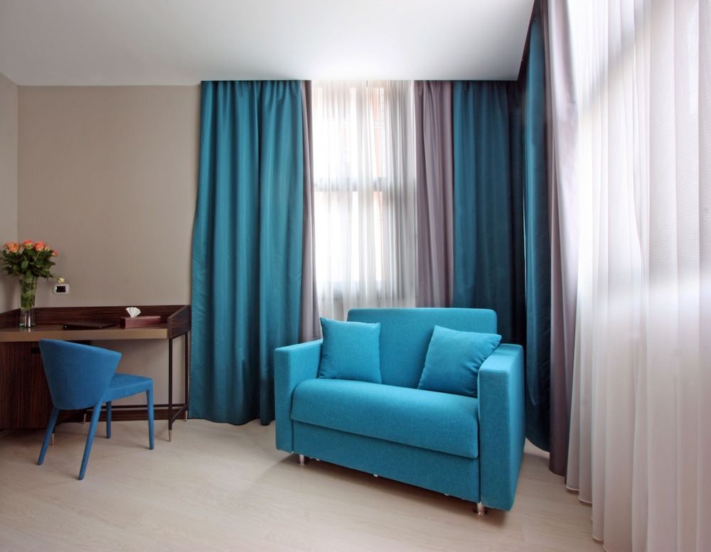 The Hive Hotel 3